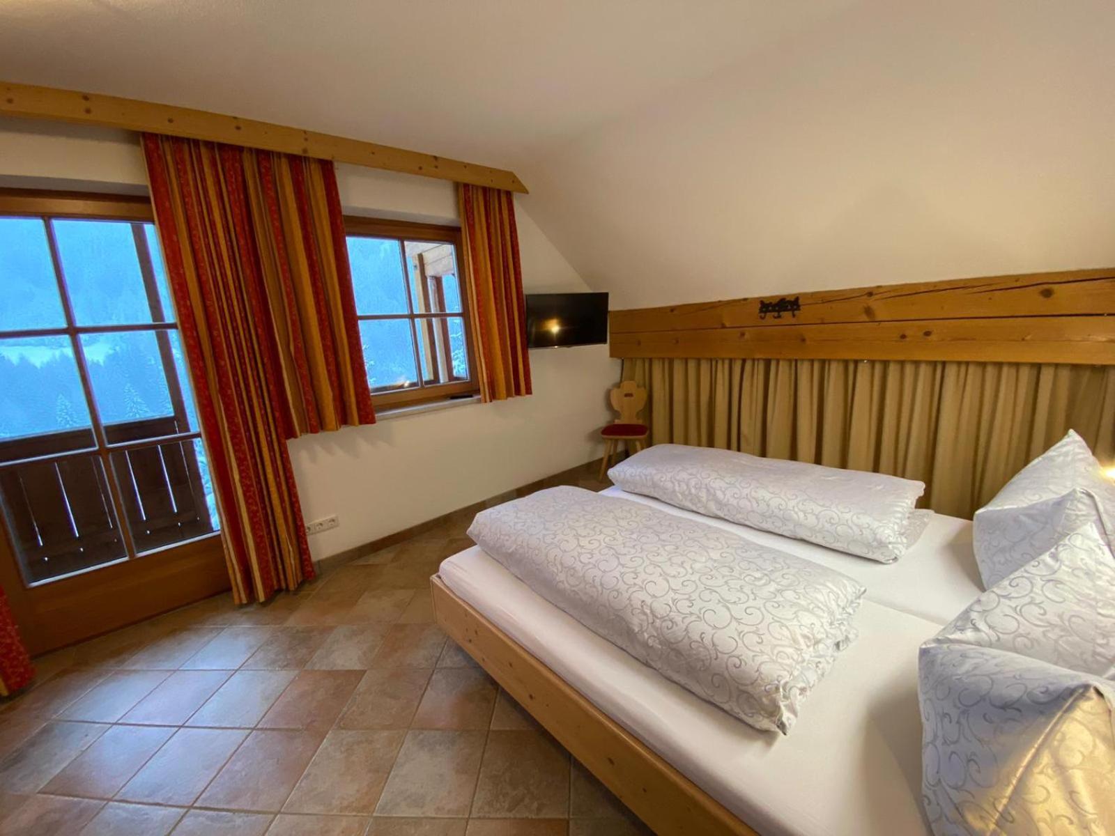 Hotel Garni Gafluna Санкт-Антон-ам-Арльберг Экстерьер фото