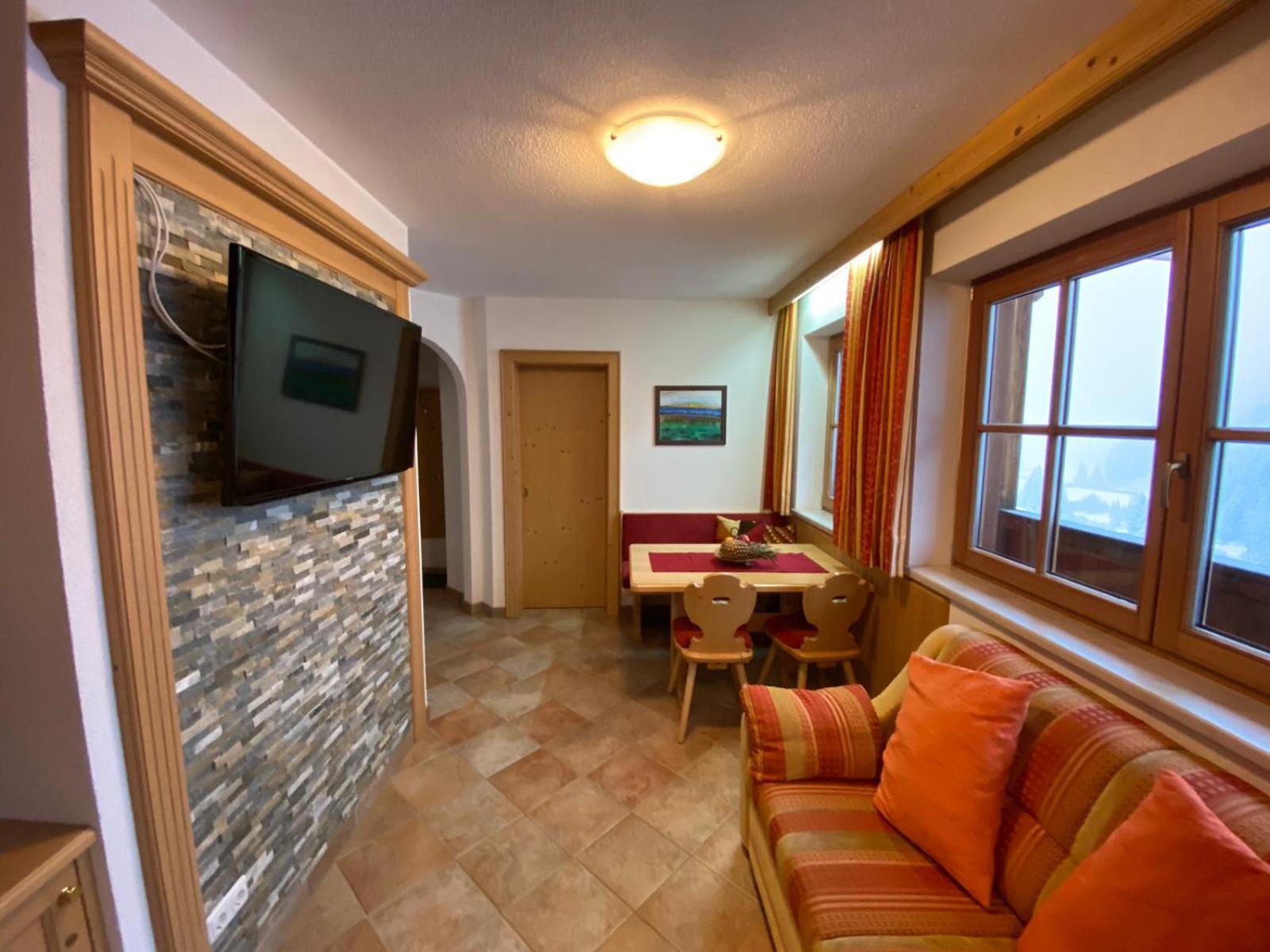 Hotel Garni Gafluna Санкт-Антон-ам-Арльберг Экстерьер фото