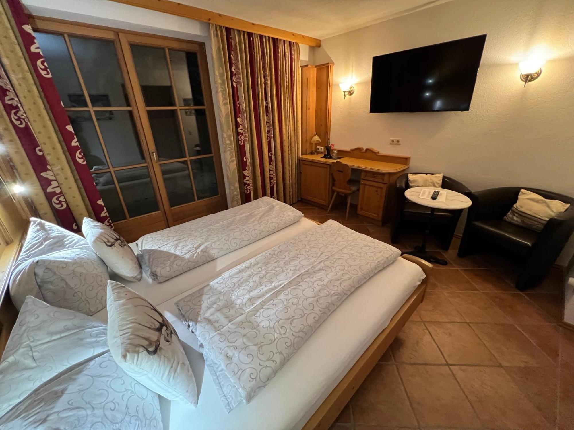 Hotel Garni Gafluna Санкт-Антон-ам-Арльберг Экстерьер фото
